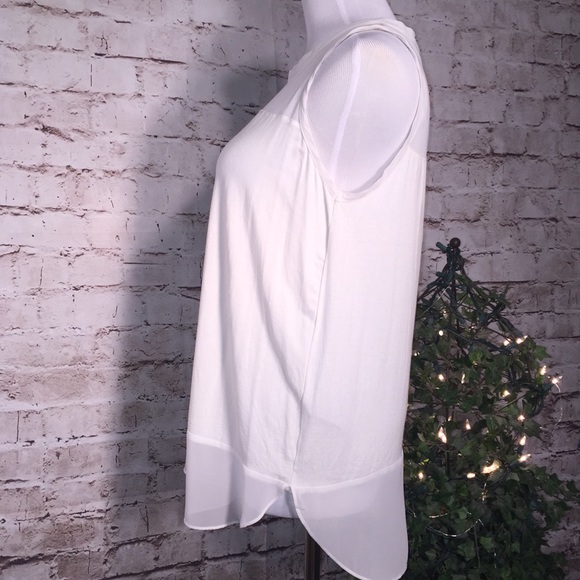 Vince Camuto Sleeveless Blouse - Picture 6 of 8